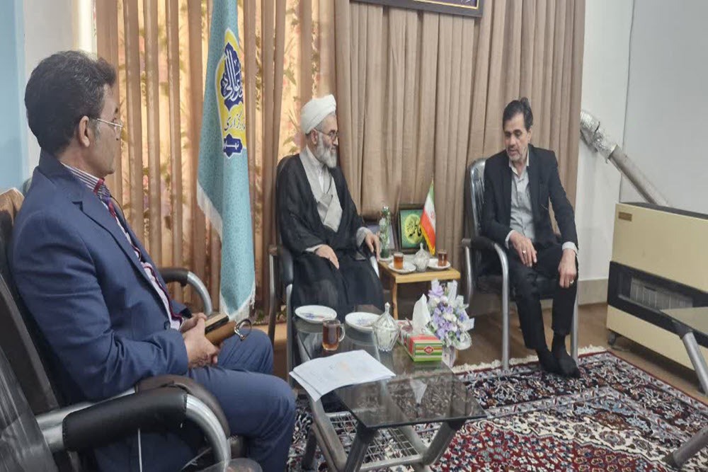 نقش مؤثر ائمه جمعه و روحانیون در ترویج فرهنگ مدیریت مصرف برق