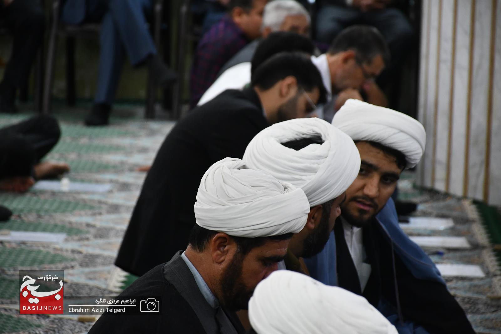 حضور مسئولان نمایندگی های ولی فقیه سپاه فتح استان در کلاس درس اخلاق آیت الله ملک حسینی