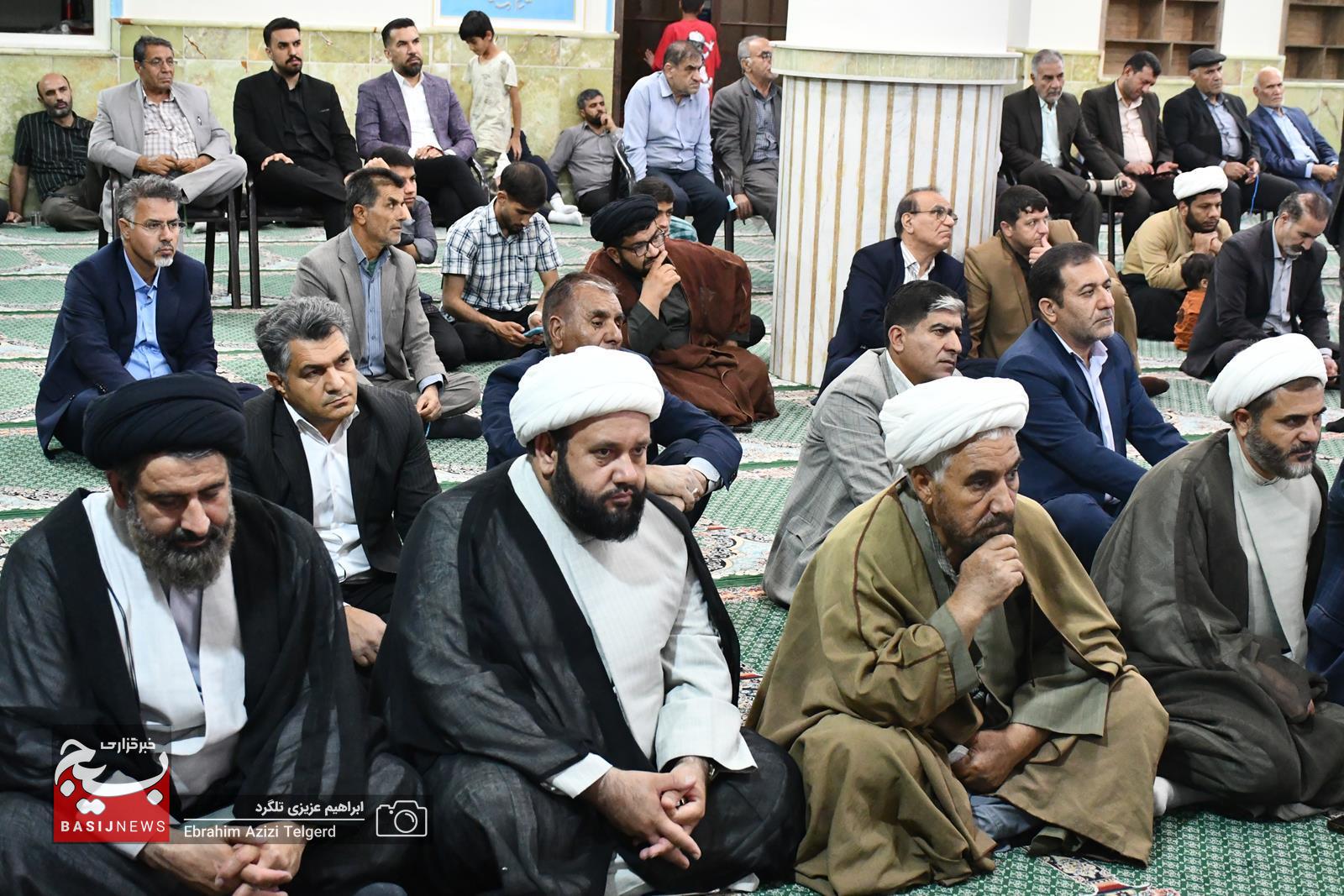 حضور مسئولان نمایندگی های ولی فقیه سپاه فتح استان در کلاس درس اخلاق آیت الله ملک حسینی