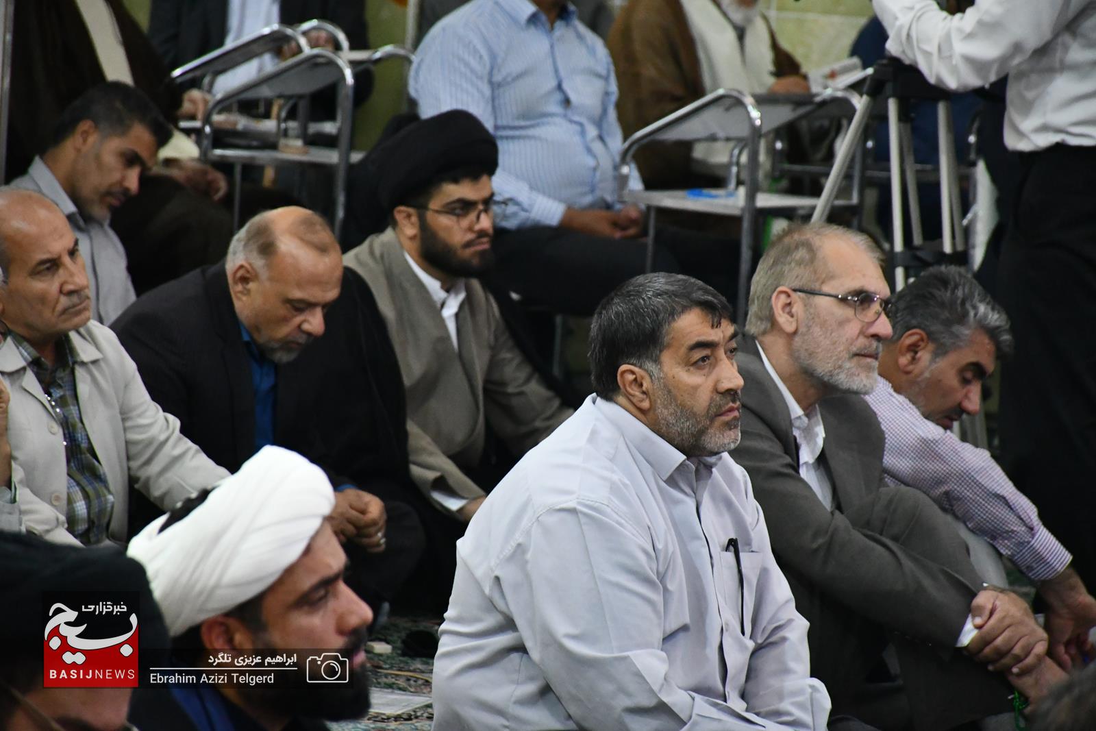 حضور مسئولان نمایندگی های ولی فقیه سپاه فتح استان در کلاس درس اخلاق آیت الله ملک حسینی