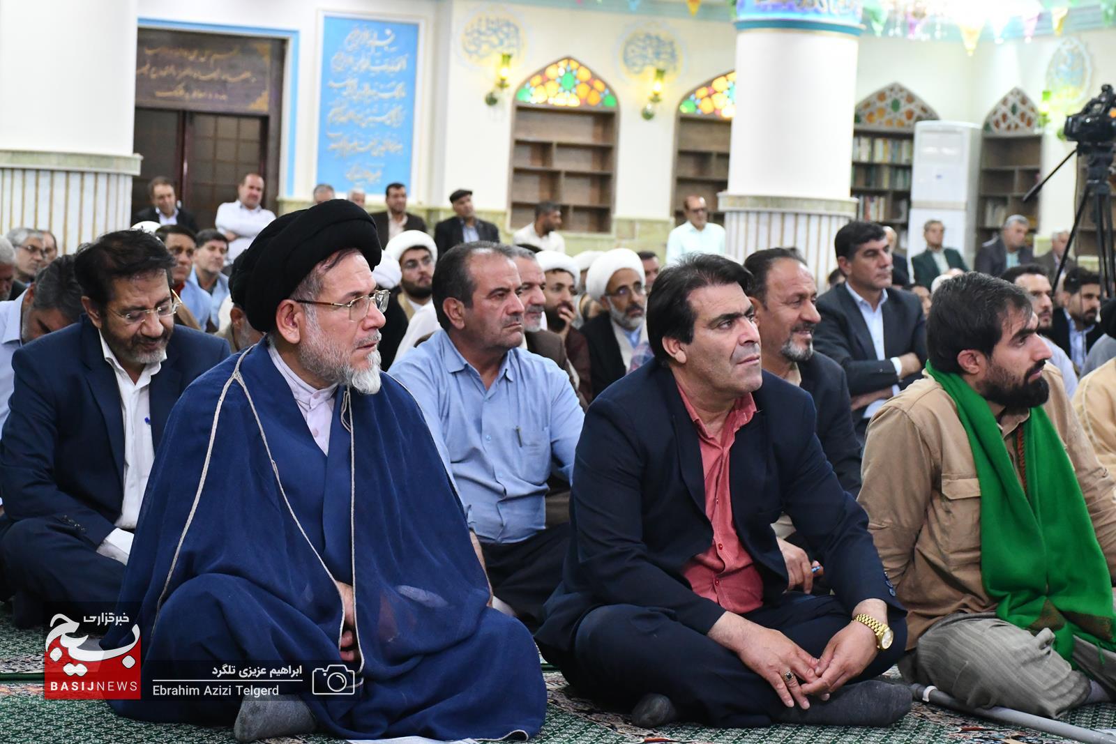 حضور مسئولان نمایندگی های ولی فقیه سپاه فتح استان در کلاس درس اخلاق آیت الله ملک حسینی