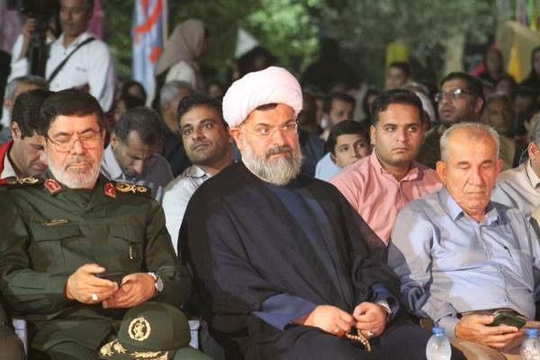 یادواره شهدای شهر دلوار برگزار شد یادواره شهدای شهر دلوار برگزار شد