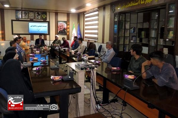 شهید رئیسی پیگیر اجرای برنامههای زیرساختی در اقتصاد بود شهید رئیسی پیگیر اجرای برنامههای زیرساختی در اقتصاد بود