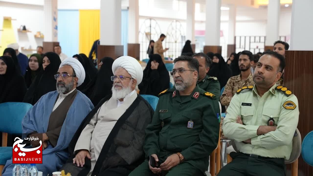 افتتاح پاتوق دخترانه ریحان یزد با حضور سردار سلیمانی