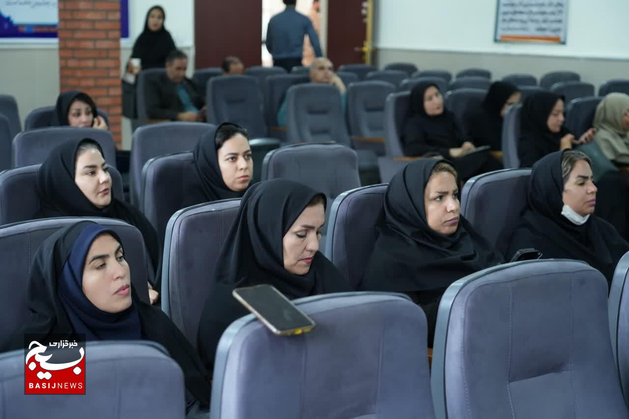 برگزاری بیش از ۳۰۰ برنامه در هفته عقیدتی سیاسی