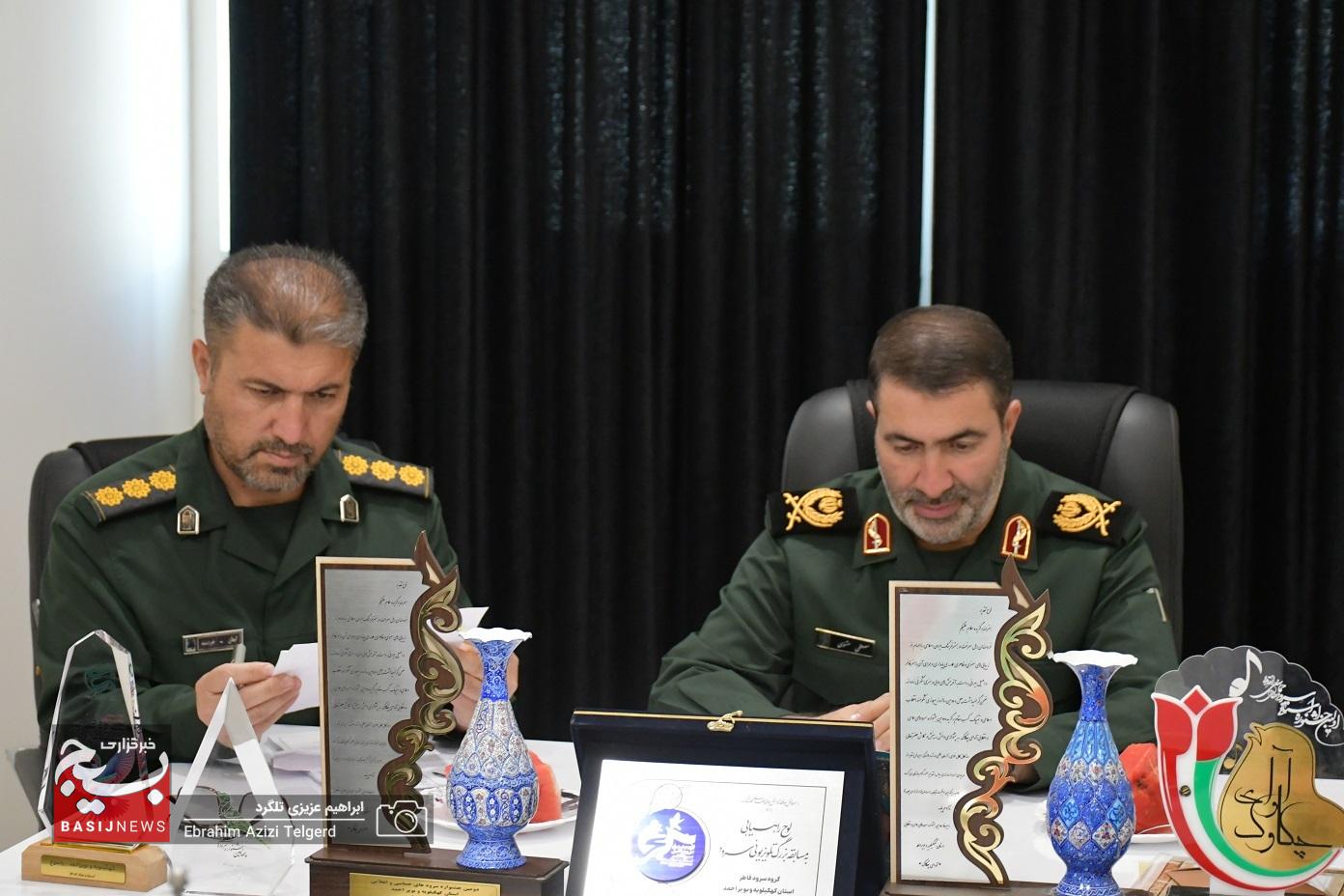 بازدید فرمانده سپاه فتح از مرکز آفرینش های هنری بسیج بازدید فرمانده سپاه فتح از مرکز آفرینش های هنری بسیج