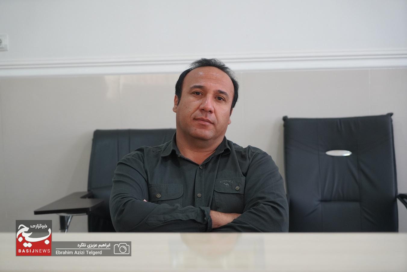بررسی طرح خدمات دهی به خبرنگاران در هیئت اندیشه ورز بسیج رسانه استان بررسی طرح خدمات دهی به خبرنگاران در هیئت اندیشه ورز بسیج رسانه استان