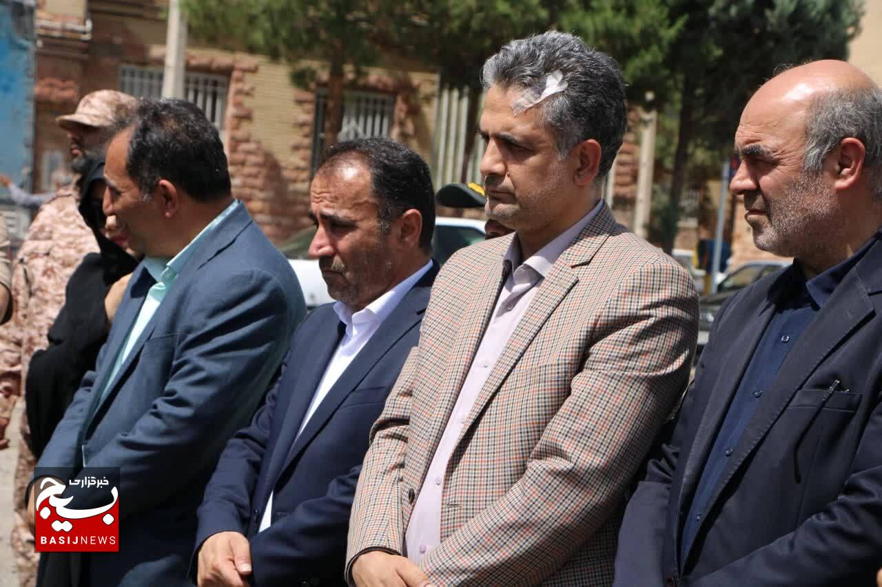 کلنگ مدرسه خیرساز ۱۲ کلاسه در محمدیه بر زمین خورد کلنگ مدرسه خیرساز ۱۲ کلاسه در محمدیه بر زمین خورد