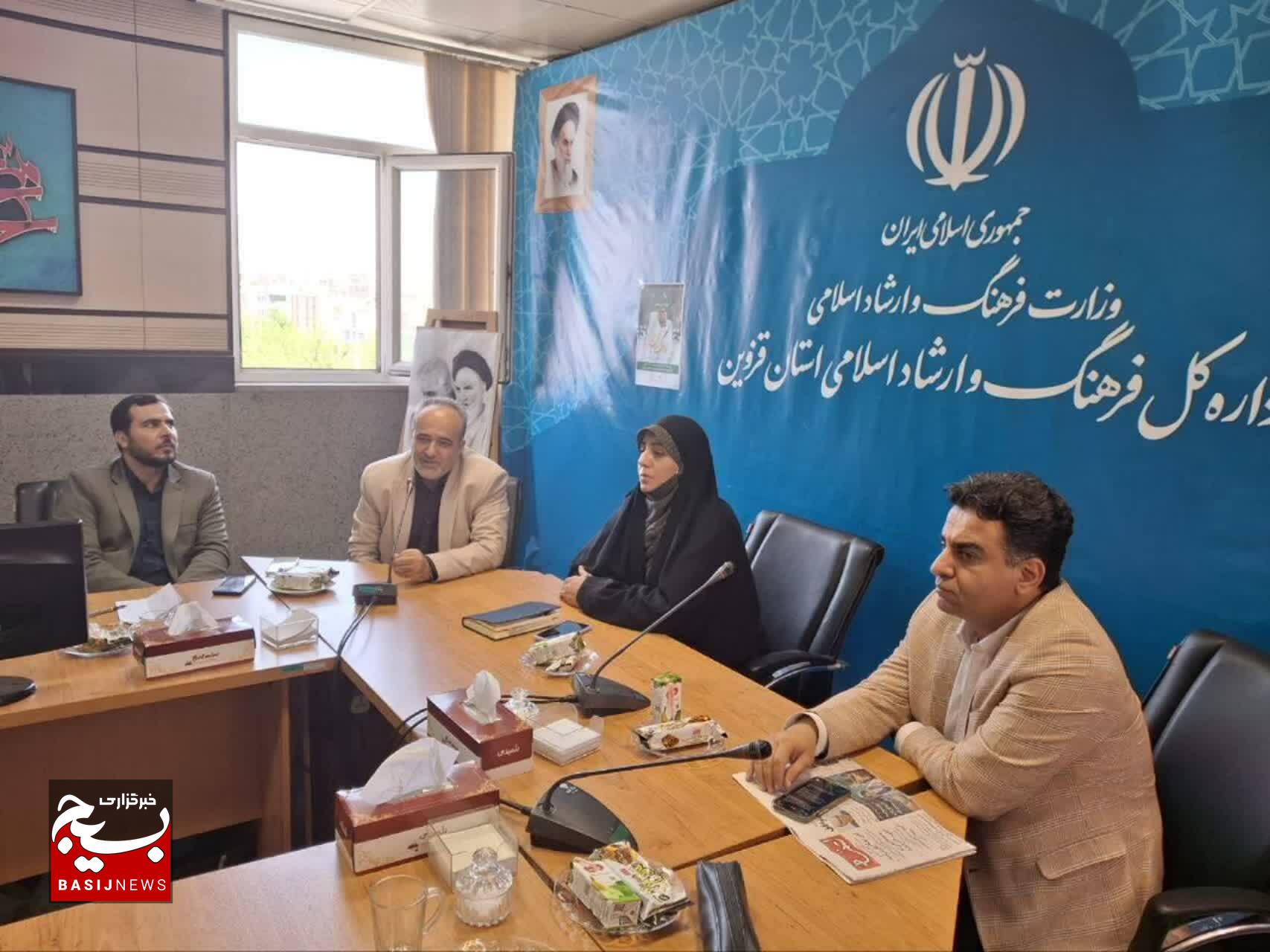 شاعرانههای شعرای قزوین در سوگ آفتاب شاعرانههای شعرای قزوین در سوگ آفتاب