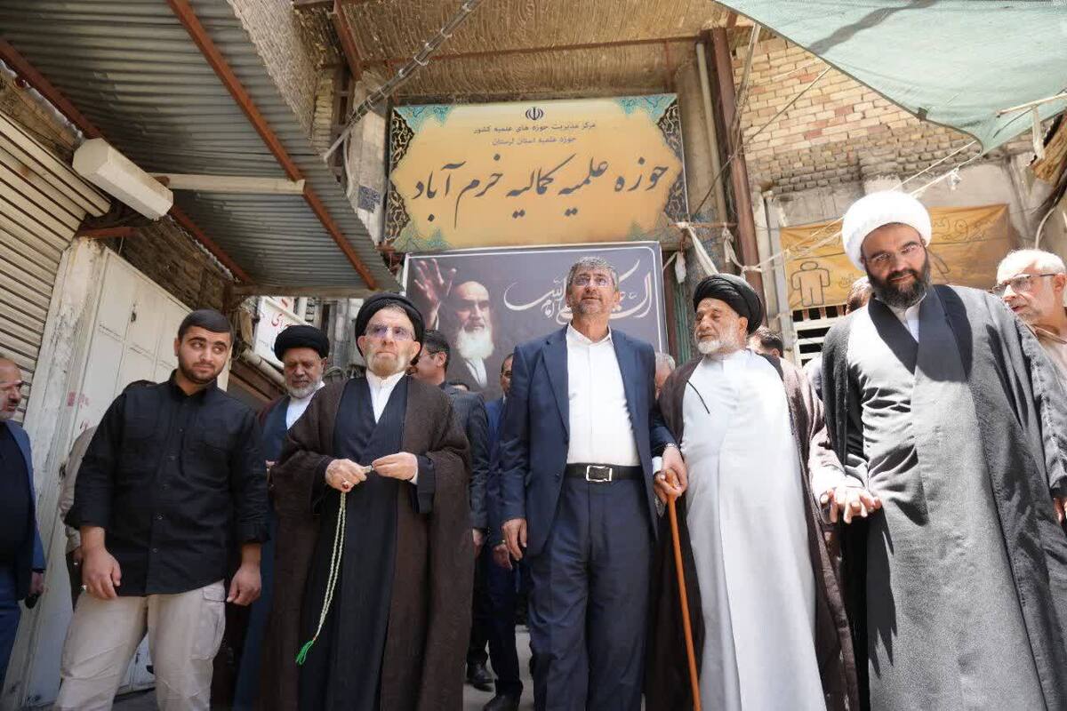 امام، صدای بیداری ملت‌ها بود / راه او همچنان زنده و ادامه دارد