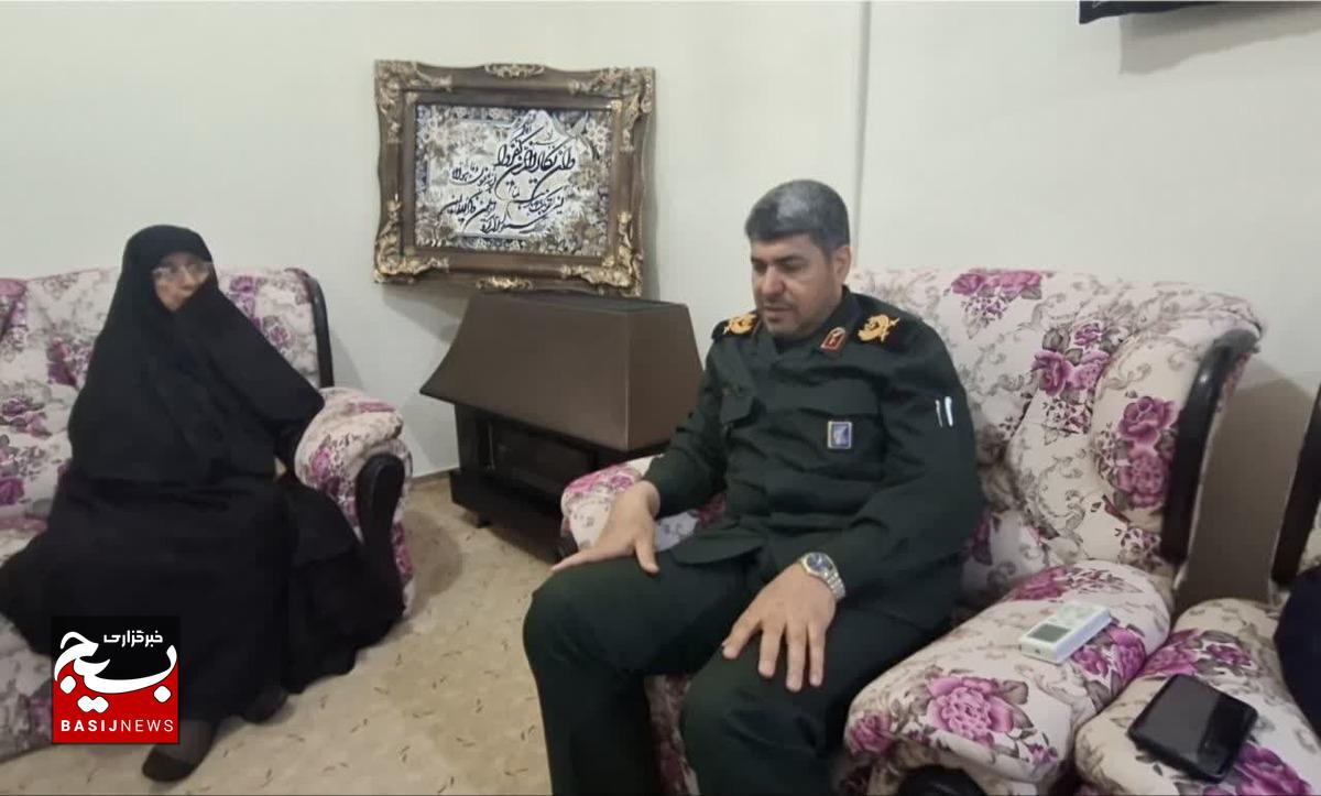 بصیرت و بیداری نسل جوان، مدیون شهدا است