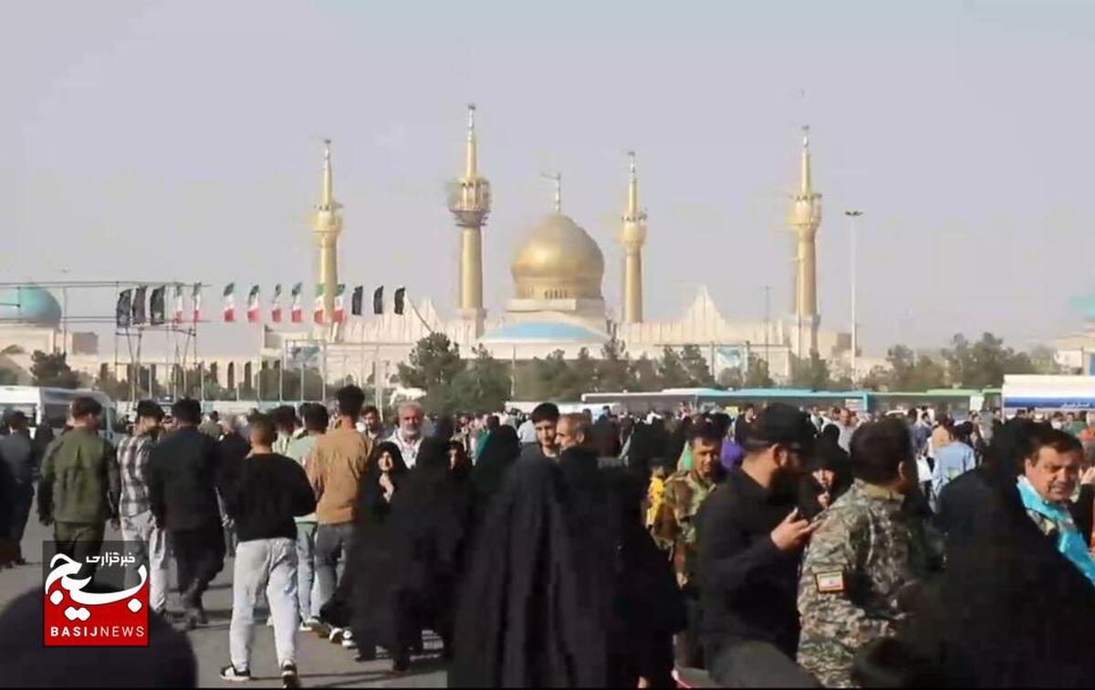اعزام زائران گرامیداشت سی و ششمین سالگرد ارتحال امام خمینی (ره) از قزوین مرقد حرم مطهر امام خمینی (ره)