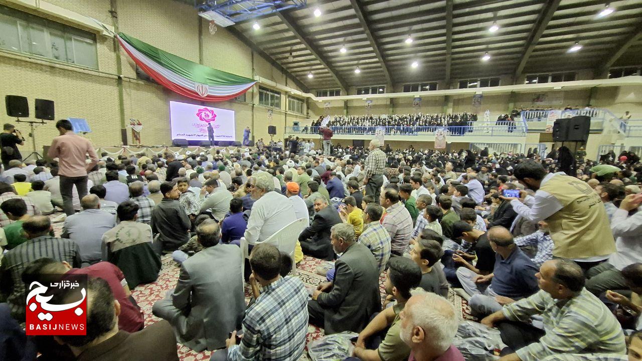 هماکنون / یادواره شهدای گلبهار آغاز شد هماکنون / یادواره شهدای گلبهار آغاز شد