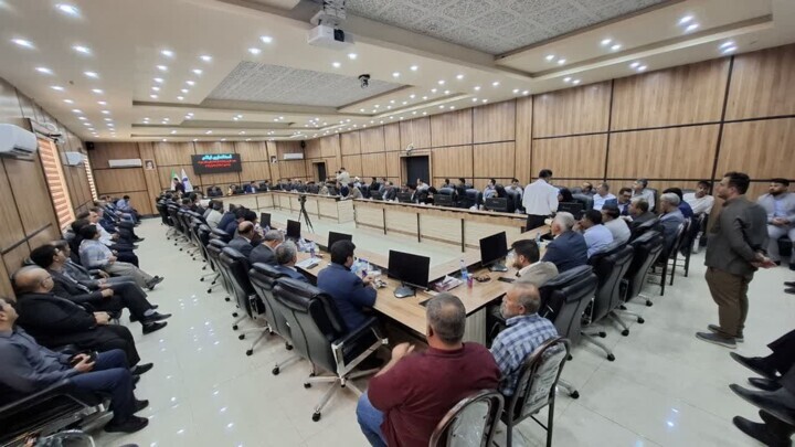 استاندار: بهرهبرداری از ظرفیتهای مرز مهران اولویت توسعه ایلام است استاندار: بهرهبرداری از ظرفیتهای مرز مهران اولویت توسعه ایلام است