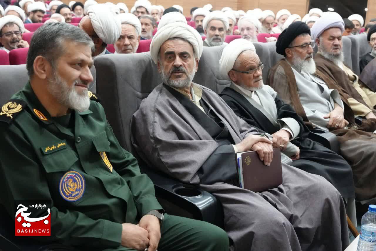 روحانیت انقلابی، با بصیرتشان فرماندهان جنگ را تربیت کردند/ امروز جغرافیای اعتقادی ما هدف دشمن است روحانیت انقلابی، با بصیرتشان فرماندهان جنگ را تربیت کردند/ امروز جغرافیای اعتقادی ما هدف دشمن است