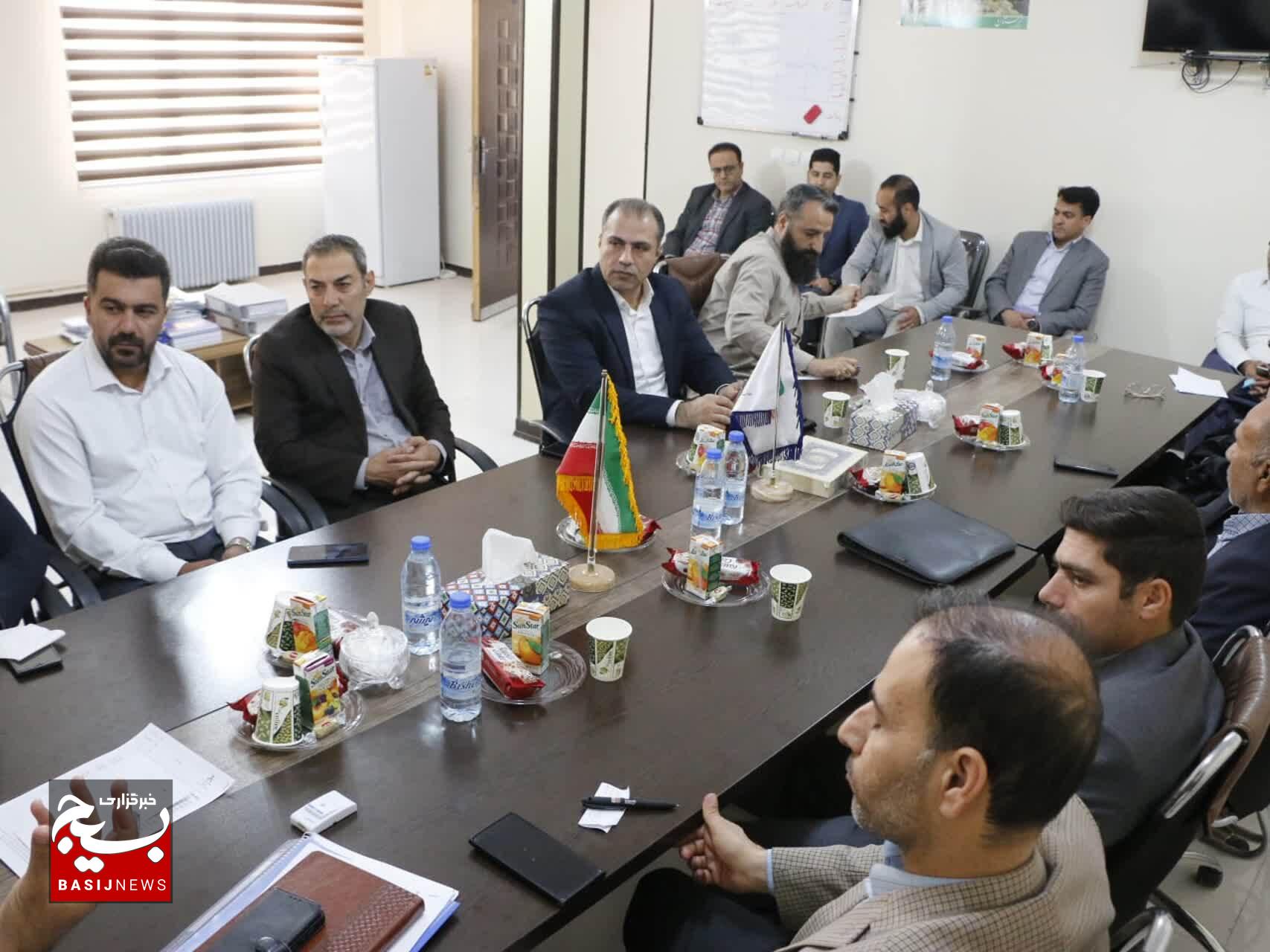 معاون دادگستری لرستان: طرح «هر مسجد یک حقوقدان» به ارتقاء آگاهی حقوقی و تقویت ارتباط مردم با مساجد کمک میکند معاون دادگستری لرستان: طرح «هر مسجد یک حقوقدان» به ارتقاء آگاهی حقوقی و تقویت ارتباط مردم با مساجد کمک میکند