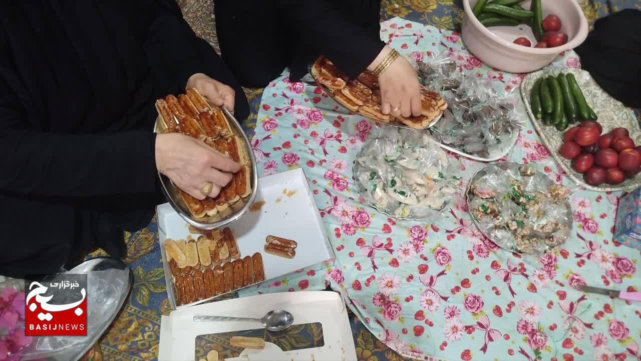 «سینی سبز قاسم» آیینی زنانه برای نوجوان کربلا «سینی سبز قاسم» آیینی زنانه برای نوجوان کربلا