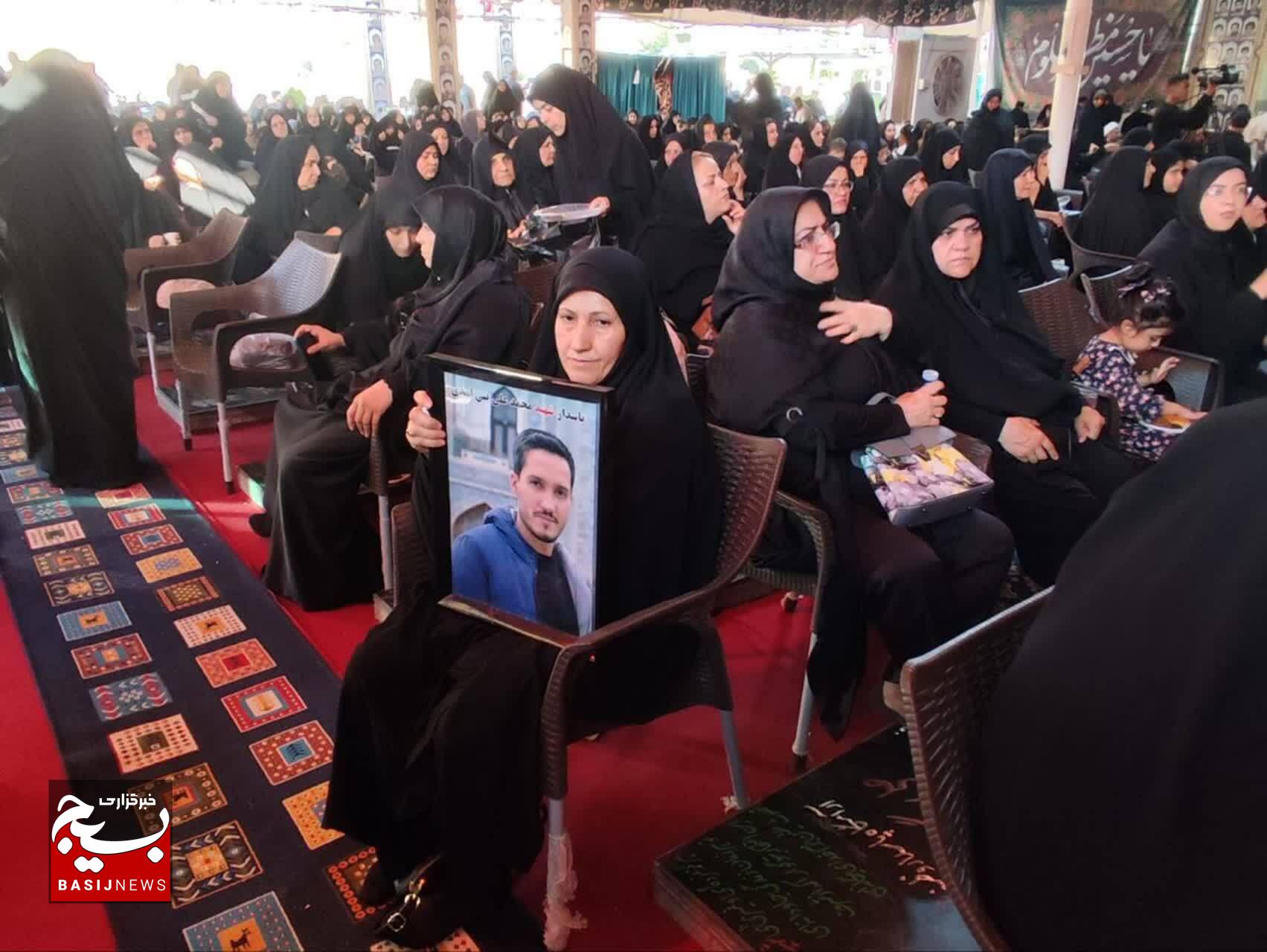 برگزاری مراسم هفتمین روز شهدای اقتدار ایران در گلزار شهدای استان کرمان