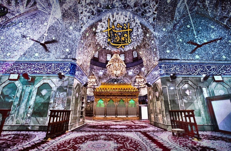 پرچمدار وفاداری؛ نگاهی به سیره حضرت ابوالفضلالعباس (ع) پرچمدار وفاداری؛ نگاهی به سیره حضرت ابوالفضلالعباس (ع)