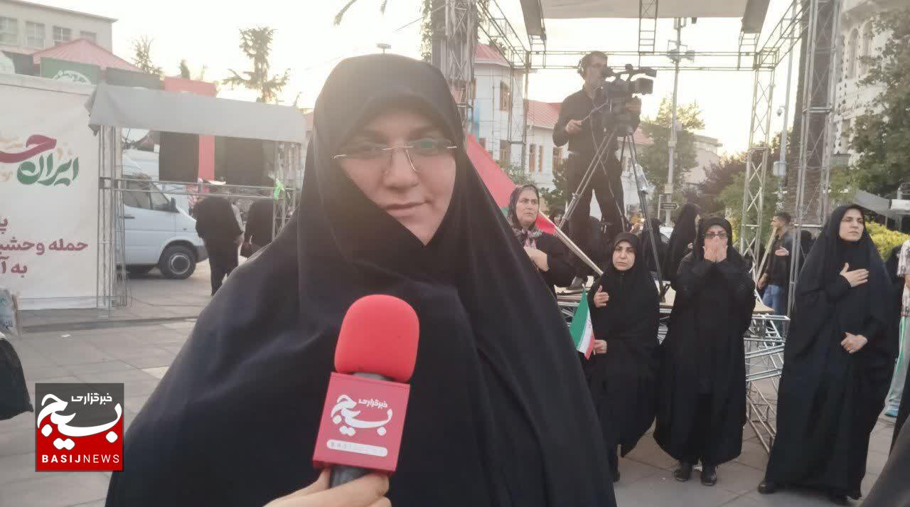 اجتماع عظیم زینبیون در شهرهای استان گیلان برگزار شد اجتماع عظیم زینبیون در شهرهای استان گیلان برگزار شد