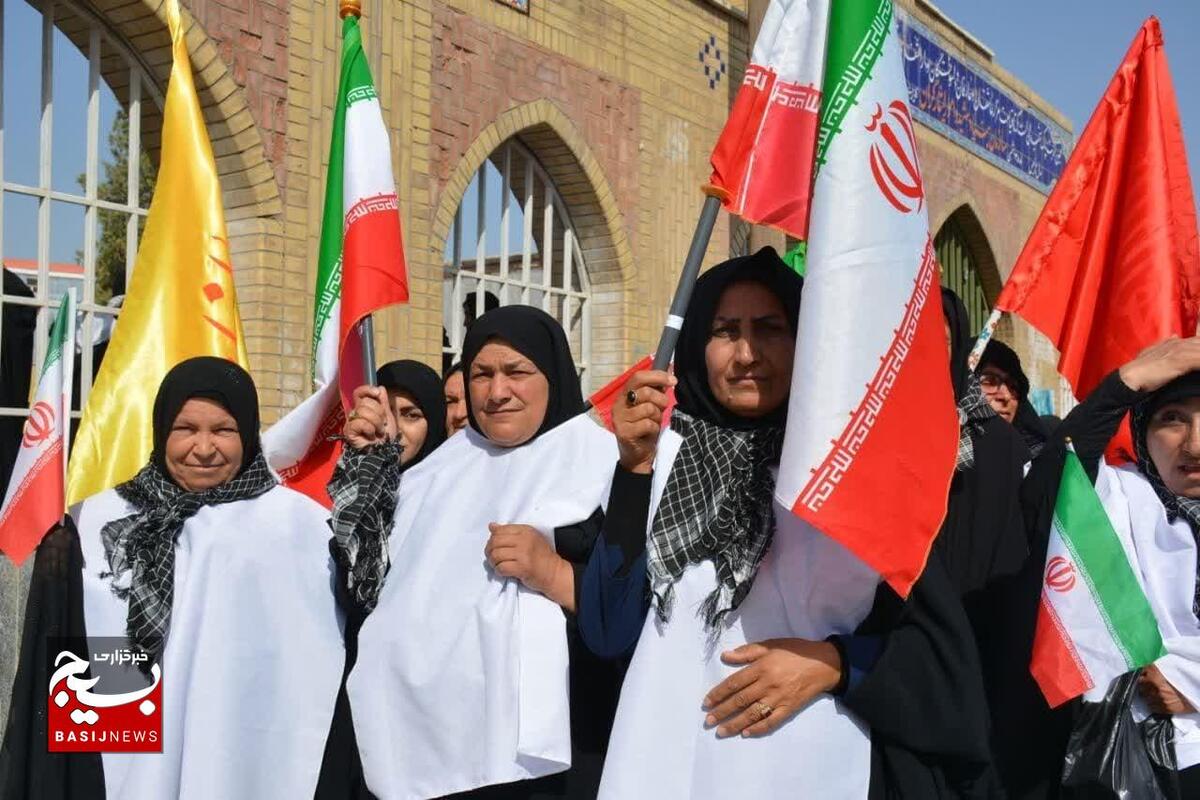 اجتماع بزرگ زینبیون در لردگان