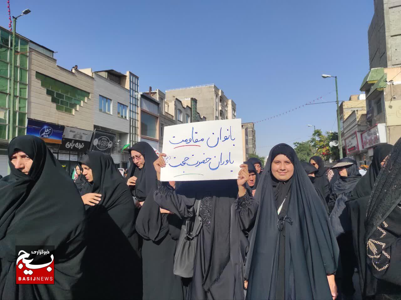 اجتماع بزرگ زینبیون در زنجان برگزار شد اجتماع بزرگ زینبیون در زنجان برگزار شد