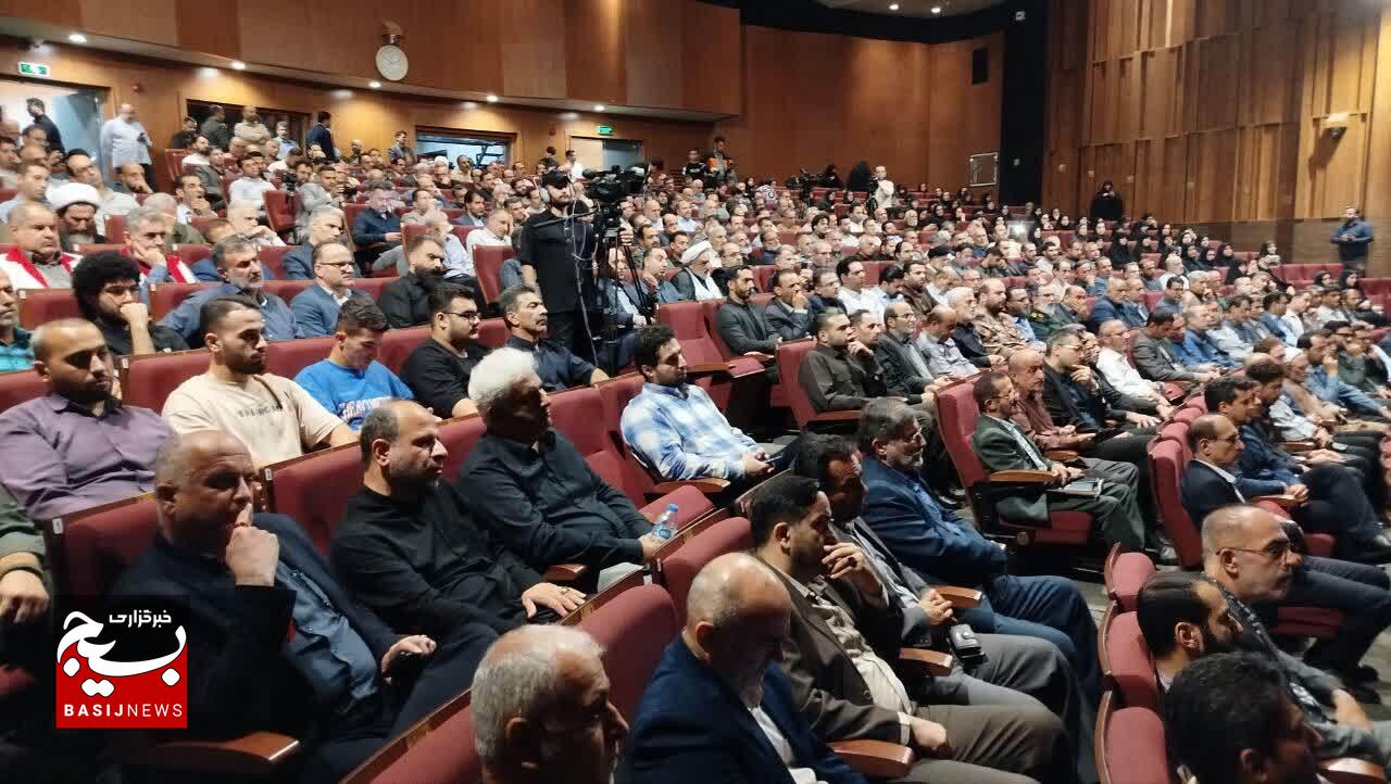 خدمت بیمنت شهیدان، الگویی برای مدیران امروز است خدمت بیمنت شهیدان، الگویی برای مدیران امروز است