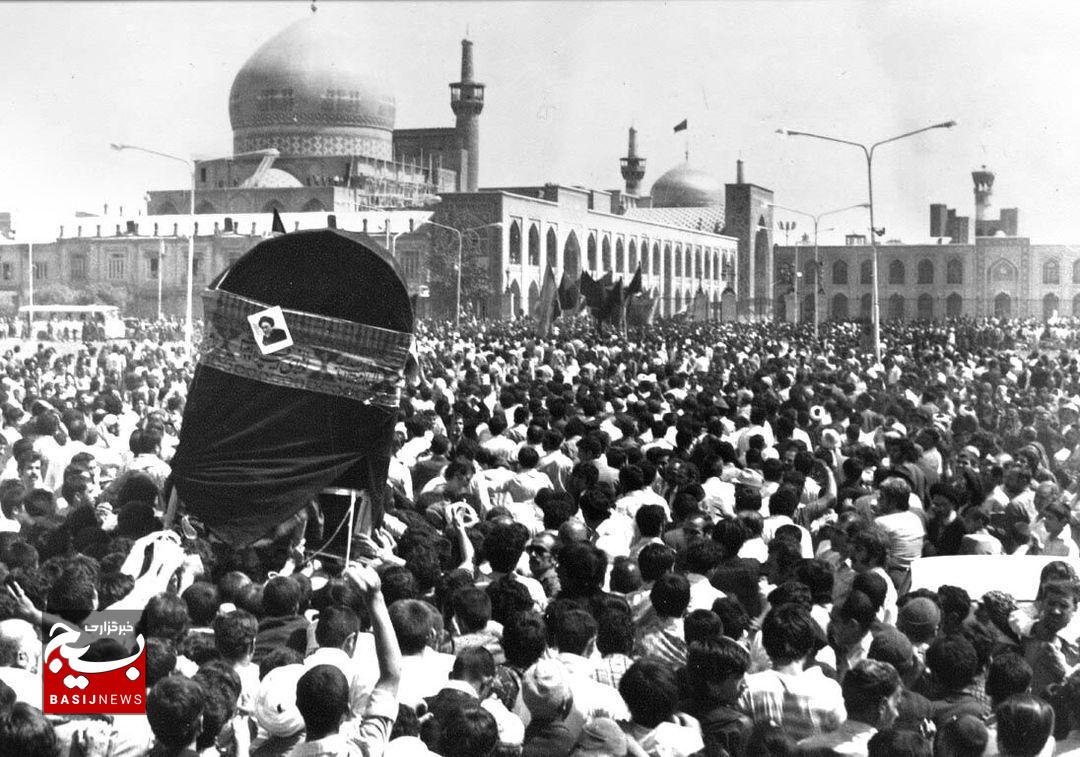 قتل عام در مسجد گوهرشاد؛ سند تقابل پهلوی با فرهنگ ایرانی قتل عام در مسجد گوهرشاد؛ سند تقابل پهلوی با فرهنگ ایرانی