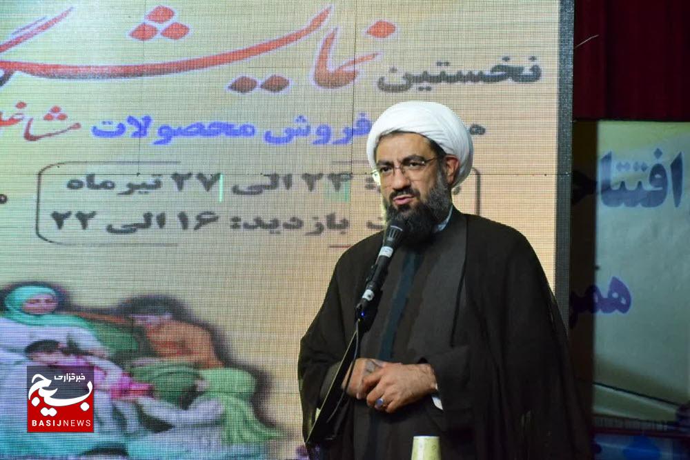 بانوان کارآفرین همدانی در تولید قوی هستند/ مشکل اصلی بازار فروش است 