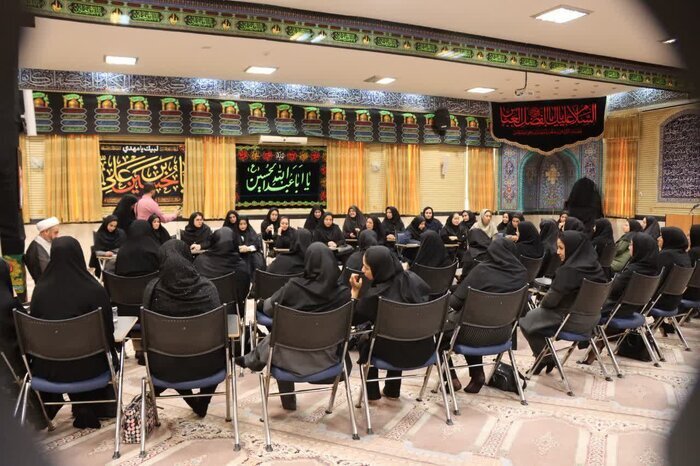 امام جمعه ایلام: واهمه دشمن از وحدت و اقتدار ایران اسلامی است امام جمعه ایلام: واهمه دشمن از وحدت و اقتدار ایران اسلامی است