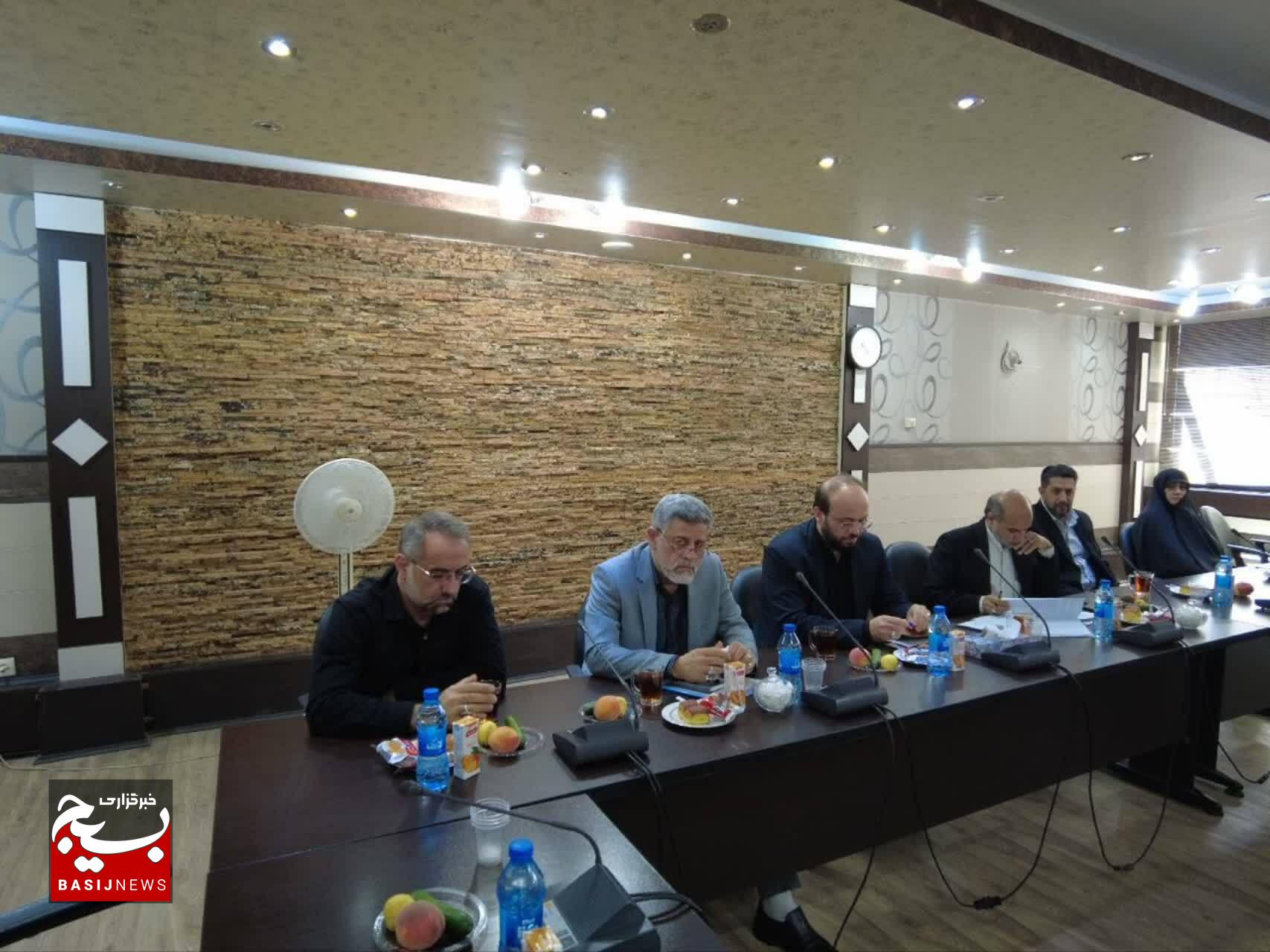 نقش آفرینی بسیج در ایام جنگ تحمیلی ۱۲ روزه نقش آفرینی بسیج در ایام جنگ تحمیلی ۱۲ روزه