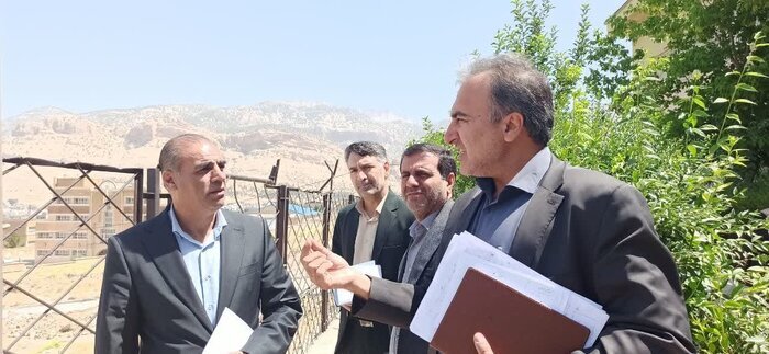 نماینده دهلران: تقویت آموزش و پرورش از دغدغه های اصلی دولت و مجلس است نماینده دهلران: تقویت آموزش و پرورش از دغدغه های اصلی دولت و مجلس است