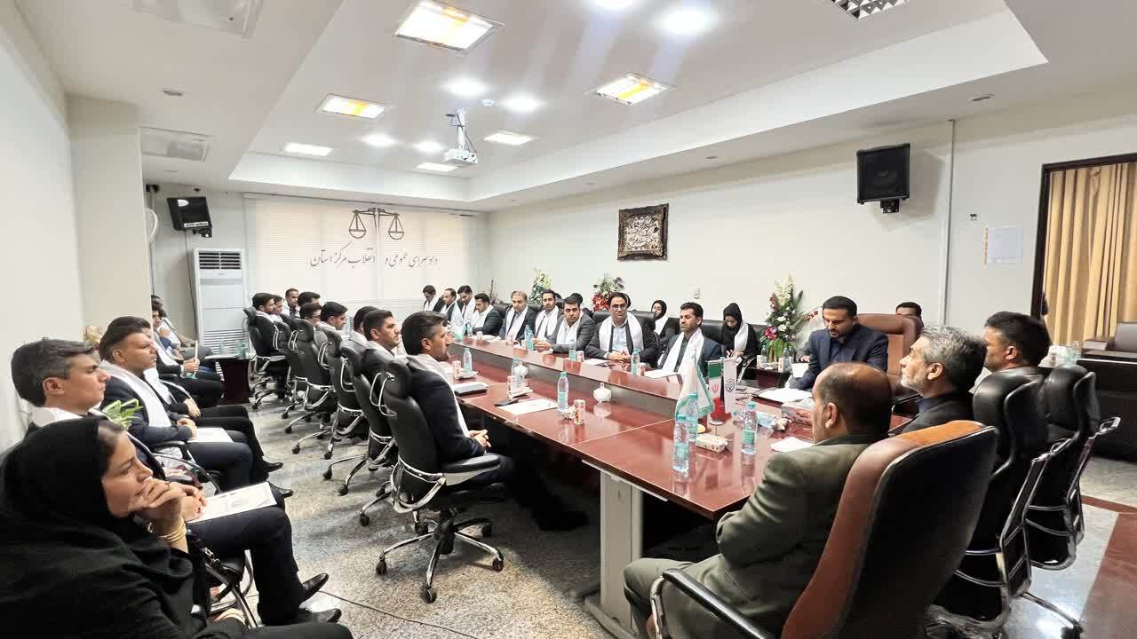 تحلیف ۳۴ وکیل جدید در کهگیلویه و بویراحمد تحلیف ۳۴ وکیل جدید در کهگیلویه و بویراحمد