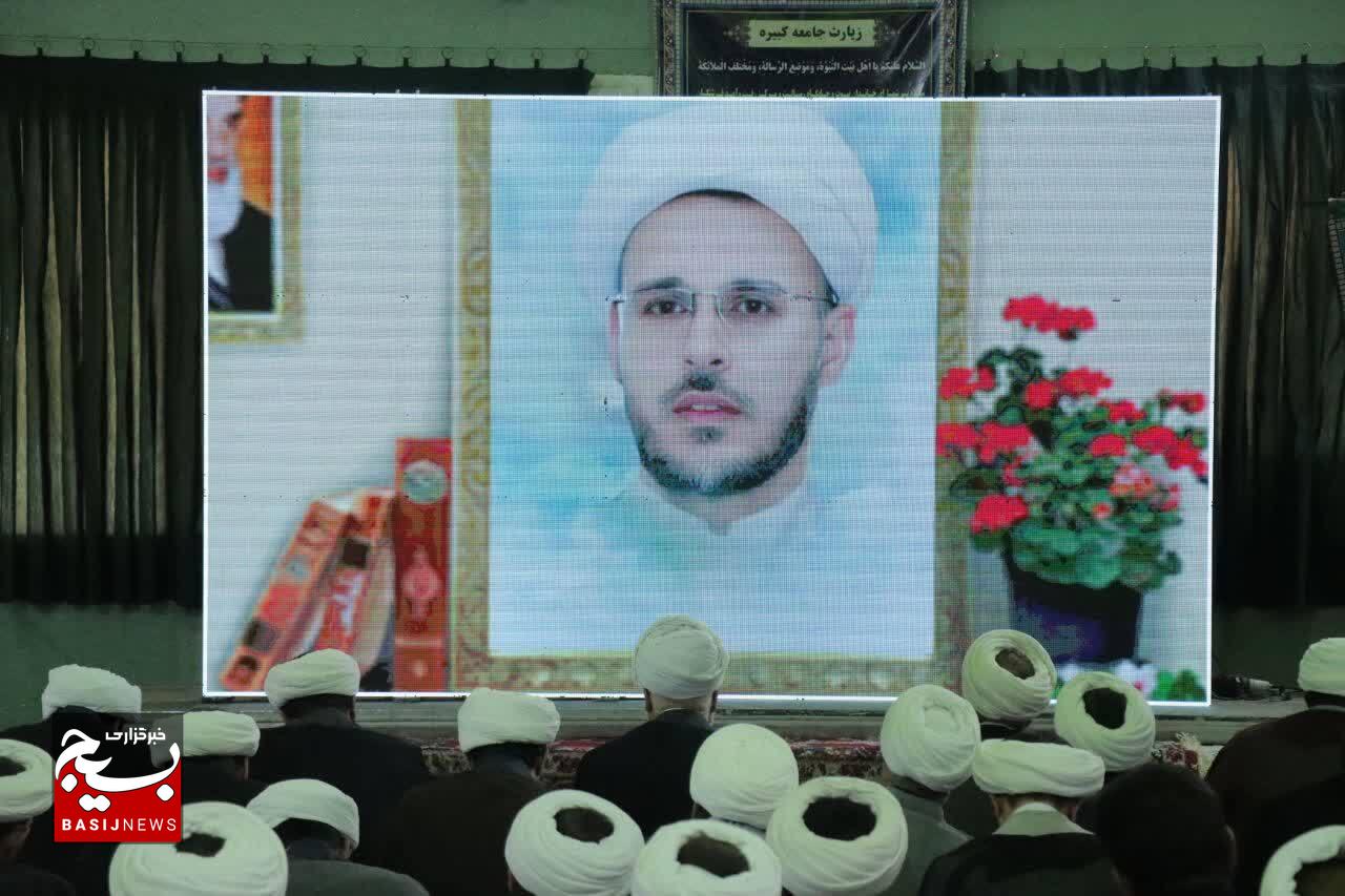 همایش «پرچمداران حکمت و جهاد» در کرمان برگزار شد