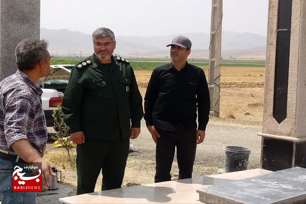 مرمت و بازسازی مزار شهدای روستای آهوتپه توسط بسیج سازندگی اسدآباد مرمت و بازسازی مزار شهدای روستای آهوتپه توسط بسیج سازندگی اسدآباد