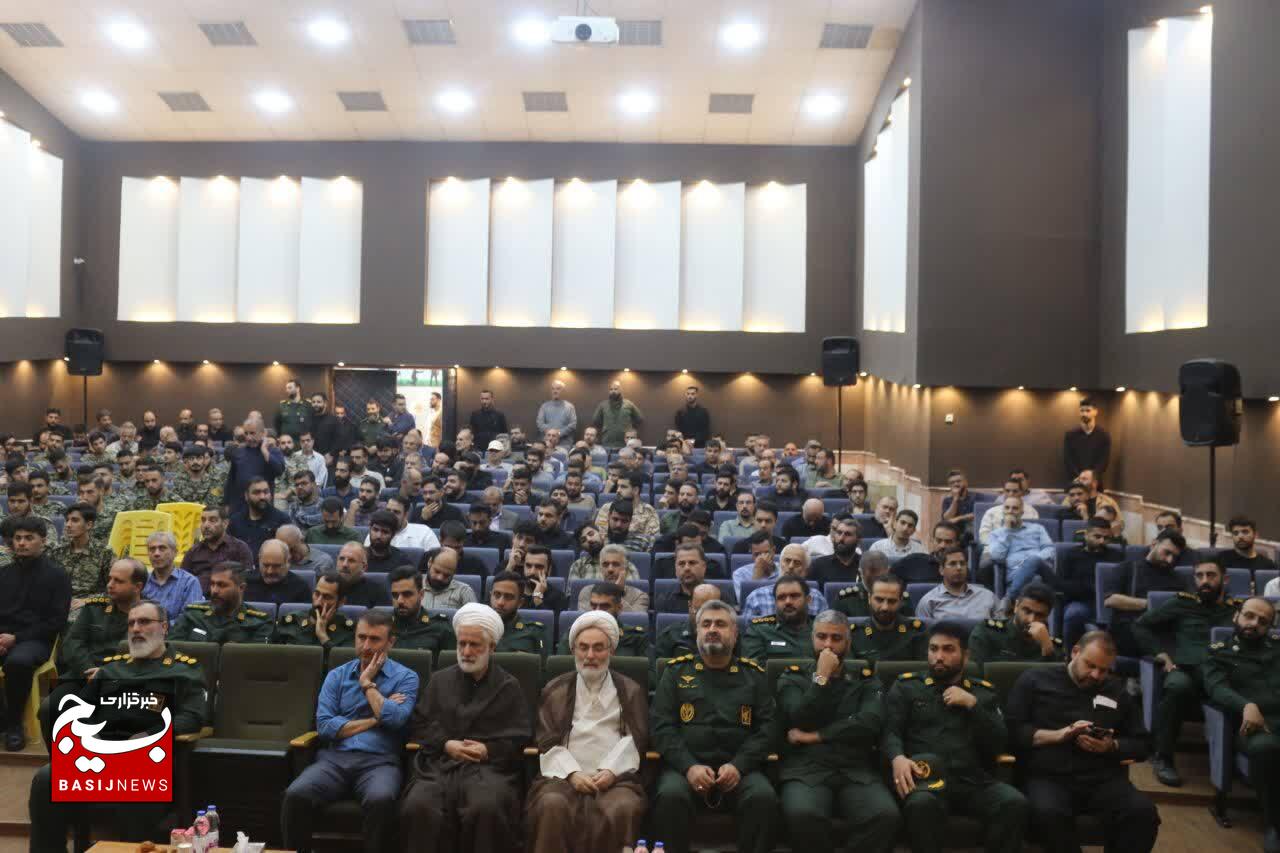 بصیرت مردم، دشمن را دچار خطای محاسباتی کرده است بصیرت مردم، دشمن را دچار خطای محاسباتی کرده است