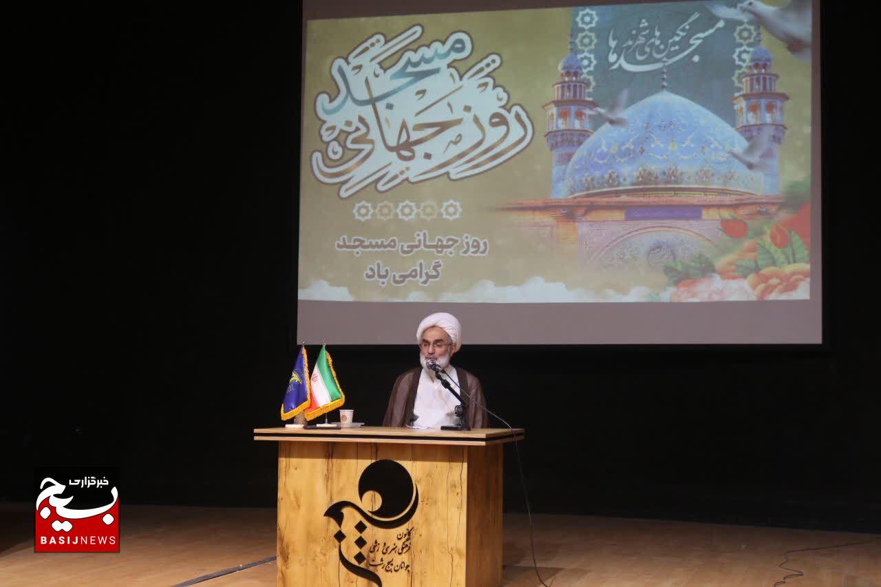 بصیرت مردم، دشمن را دچار خطای محاسباتی کرده است بصیرت مردم، دشمن را دچار خطای محاسباتی کرده است