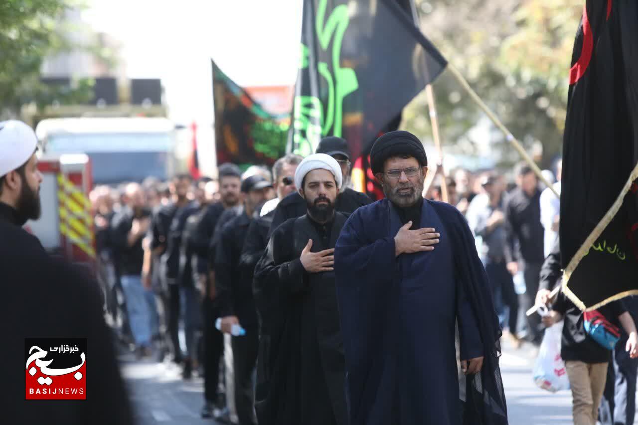 مراسم عزاداری و سینه‌رنی نیروهای مسلح به مناسبت ۲۸ صفر با حضور کارکنان و نیروهای سازمان بسیج مستضعفین