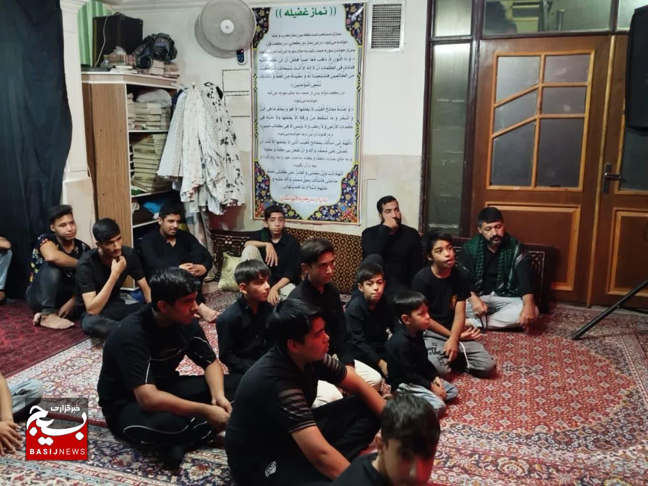افتخار میزبانی هیئت جوانان حضرت علی اکبر (ع)روستای کاریزنو بخش نصرآباد از مراسم عزاداری شهادت حضرت رقیه (س)
