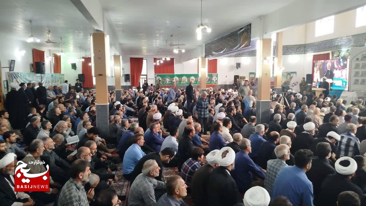 شهدا و علما، شناسنامه هویتی شهرها و مایه عزت نظام اسلامی هستند شهدا و علما، شناسنامه هویتی شهرها و مایه عزت نظام اسلامی هستند