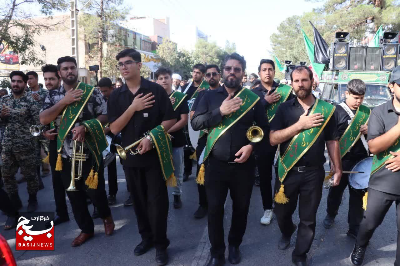 مراسم تشییع شهید حاج رحیم محمدی در شهرستان زرند