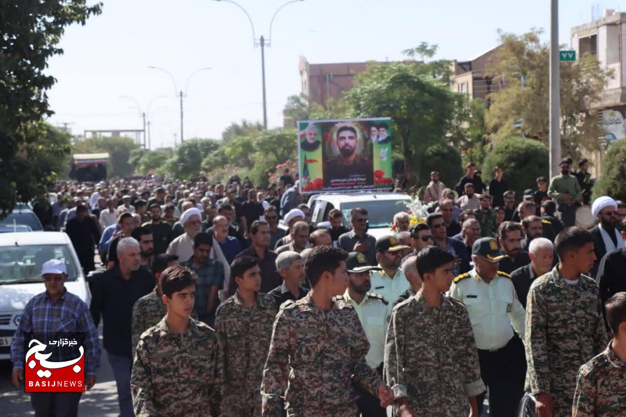 مراسم تشییع شهید حاج رحیم محمدی در شهرستان زرند