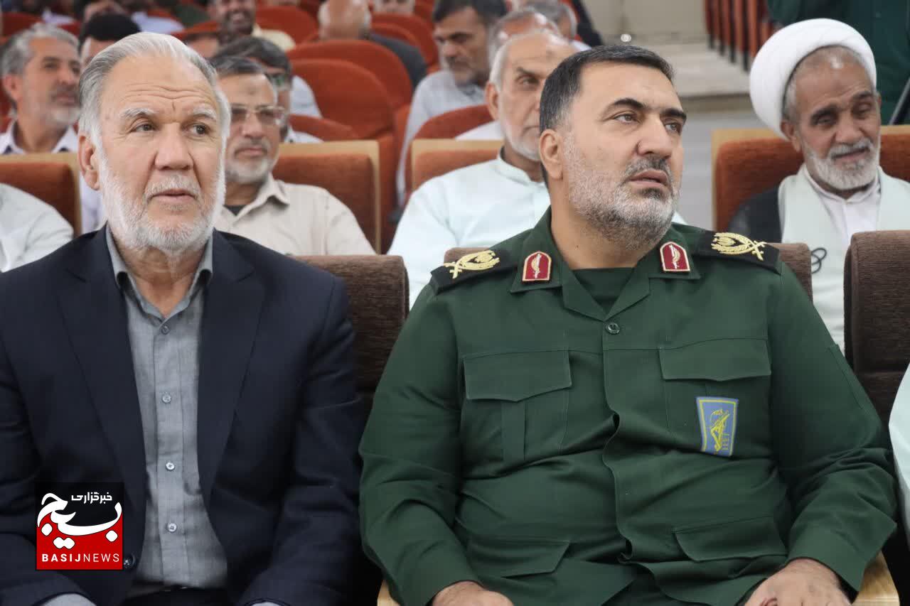 گردهمایی سالیانه روایان دفاع مقدس در کرمان برگزار شد