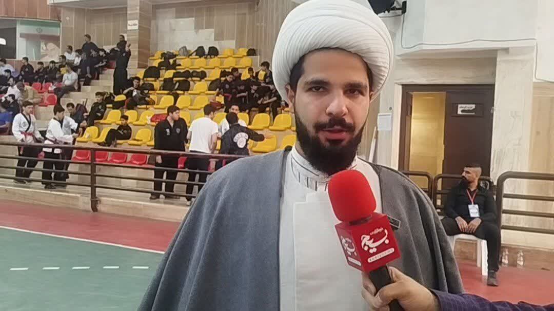 نمایش شکوه رزمیکاران گیلانی در همایش بزرگ هنرهای رزمی به یاد شهدای اقتدار نمایش شکوه رزمیکاران گیلانی در همایش بزرگ هنرهای رزمی به یاد شهدای اقتدار