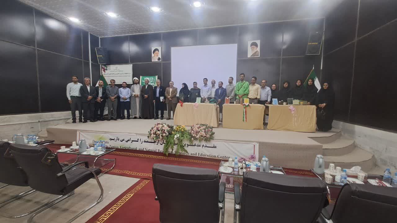 امکان‌سنجی کشت گیاه سالیکورنیا به عنوان گیاه استراتژیک روغنی در مناطق نیمه خشک و خشک کشور