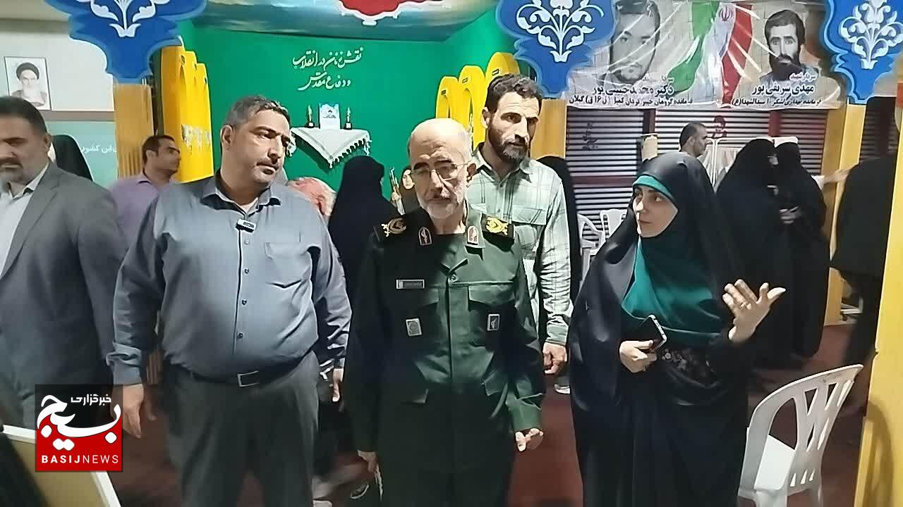 بازدید رئیس سازمان حفظ آثار و نشر ارزشهای دفاع مقدس سپاه و بسیج کشوراز نمایشگاه «روایت پرچمداران » بازدید رئیس سازمان حفظ آثار و نشر ارزشهای دفاع مقدس سپاه و بسیج کشوراز نمایشگاه «روایت پرچمداران »