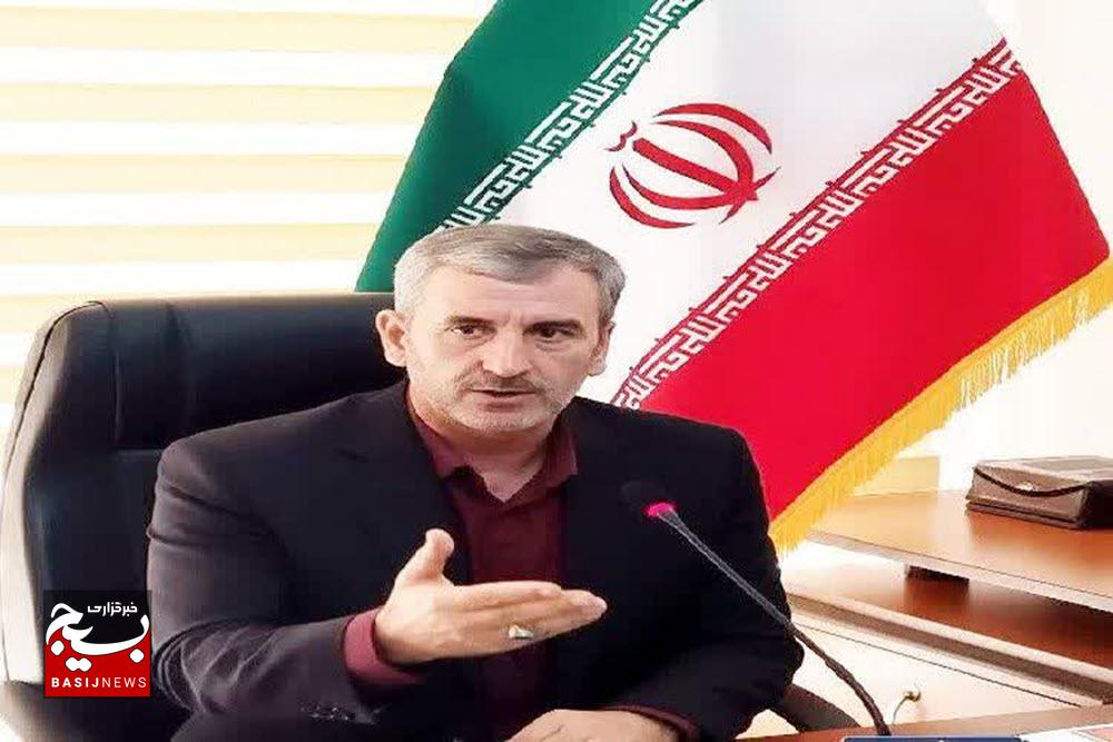 برگزاری ۸ یادواره شهید و بازسازی ۴ گلزار شهید در اسدآباد