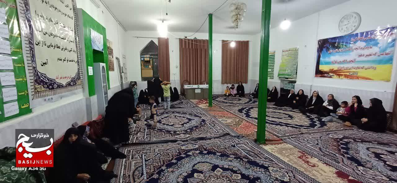 طنین جشن میلاد در مسجد امام حسن مجتبی (ع)؛ هیئت رقیه جان (س) سنگ تمام گذاشت طنین جشن میلاد در مسجد امام حسن مجتبی (ع)؛ هیئت رقیه جان (س) سنگ تمام گذاشت