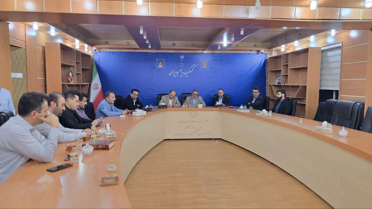 نشست رئیس سازمان بسیج علمی، پژوهشی و فناوری با استاندار کهگیلویه و بویراحمد نشست رئیس سازمان بسیج علمی، پژوهشی و فناوری با استاندار کهگیلویه و بویراحمد