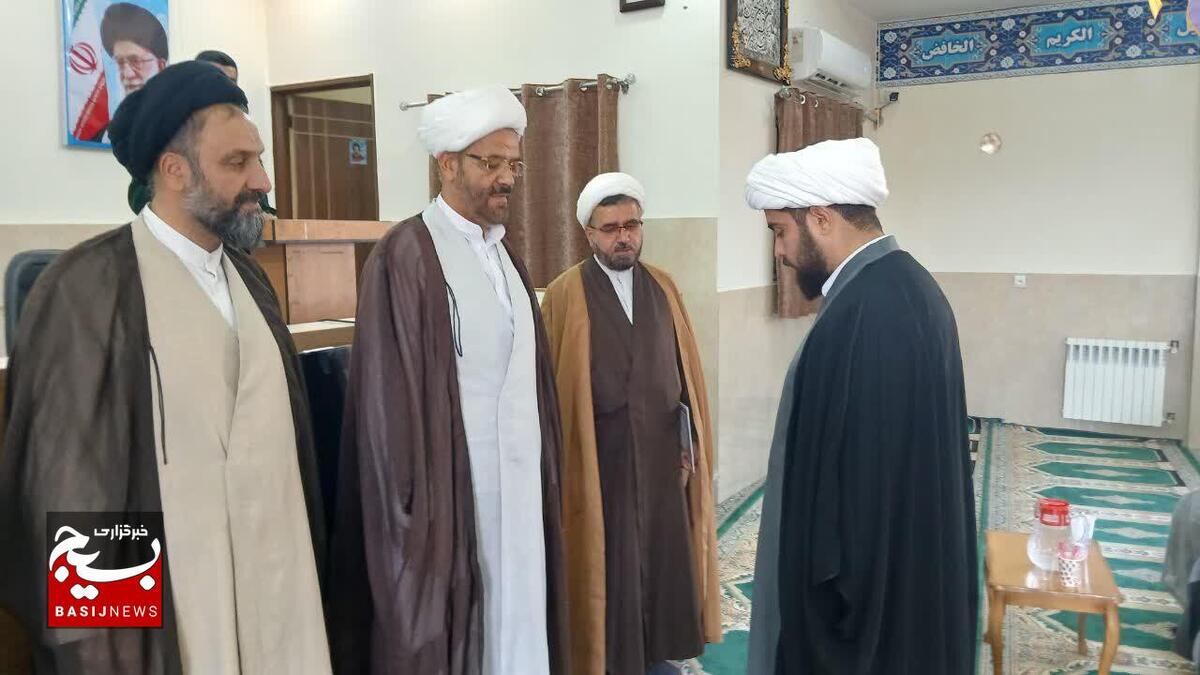 آیین تکریم و معارفه مسوول نمایندگی ولی فقیه سپاه خمینی‌شهر